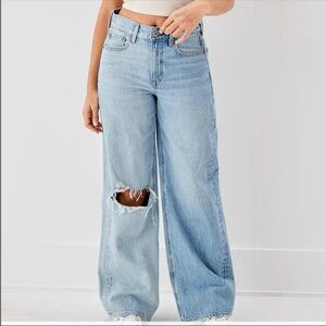 AE Two-Tone Dual Wash Denim Skater Jeans